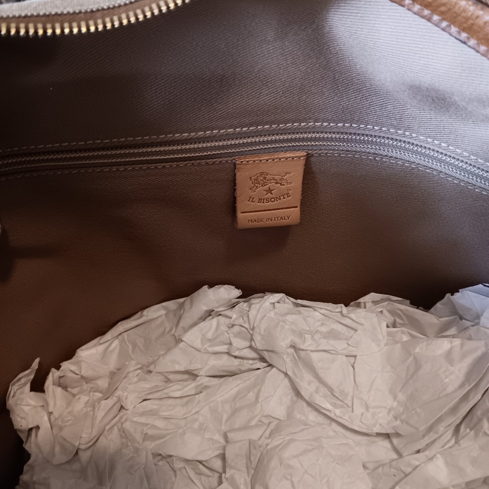 LI Bisonte Handbag - Picture 5 of 11